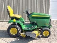 John Deere LX280 riding mower