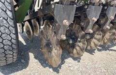 Great Plains Solid Stand 10 10' no-till grain drill