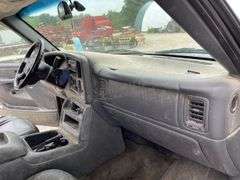 2004 GMC 2500HD extended cab 4x4 pickup