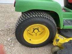 John Deere 335 riding mower