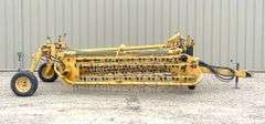 Vermeer R-23A V-hay rake