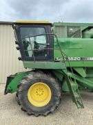 John Deere 6620 Turbo combine