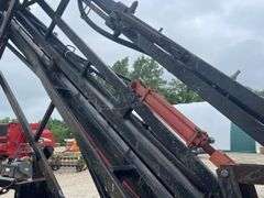 B&B 1,000 gallon pull type sprayer