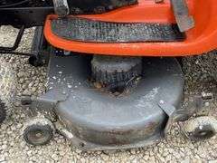 Husqvarna YTH1542XP riding mower