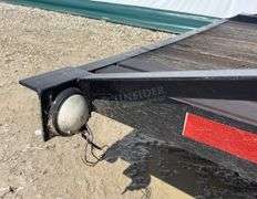 1986 STRL 16' flatbed utility trailer