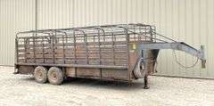 1992 Coose 20' gooseneck stock trailer