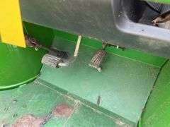 John Deere Gator 6x4 UTV