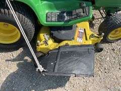 John Deere LX280 riding mower