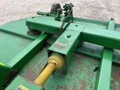 John Deere 1008 10' pull type brush hog
