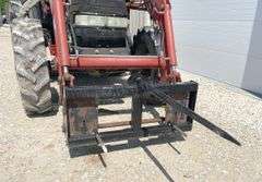 2004 Case IH JX75 tractor w/ loader