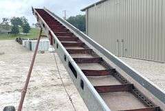 Kewanee 500 40' hay & grain elevator