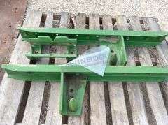 John Deere model 48 loader off of 4020
