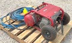 Porter Cable 4.5 gallon portable air compressor w/ hoses