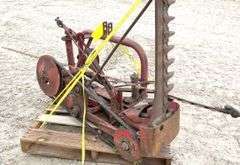 Massey Ferguson 7' 3-point sickle mower