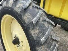 B&B 1,000 gallon pull type sprayer