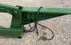 John Deere model 48 loader off of 4020