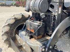 2004 Case IH JX75 tractor w/ loader