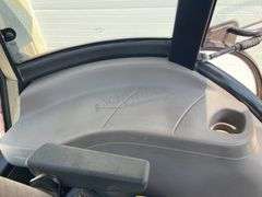 2004 Case IH JX75 tractor w/ loader