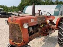 Allis Chalmers D14 gas tractor