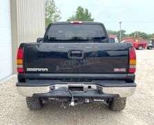 2004 GMC 2500HD extended cab 4x4 pickup