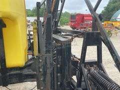 B&B 1,000 gallon pull type sprayer