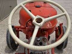 Allis Chalmers D15 gas tractor