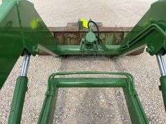 John Deere model 48 loader off of 4020