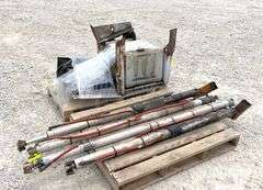 2 electric drive hydraulic pumps w/ tank & cylinders