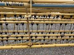 Vermeer R-23A V-hay rake