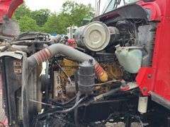 2007 Kenworth T800 tandem axle truck tractor