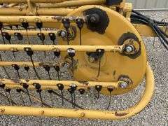 Vermeer R-23A V-hay rake