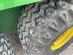 John Deere Gator 6x4 UTV
