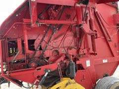 New Holland BR780 round baler