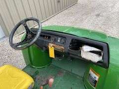 John Deere Gator 6x4 UTV