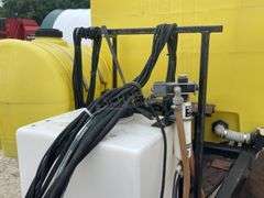B&B 1,000 gallon pull type sprayer