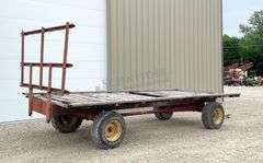 New Holland 234 wagon gear w/ 17' bed