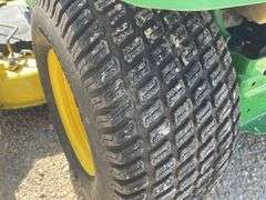 John Deere LX280 riding mower