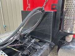 2007 Kenworth T800 tandem axle truck tractor