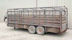 1992 Coose 20' gooseneck stock trailer