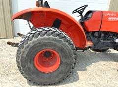 2016 Kubota M5660 tractor