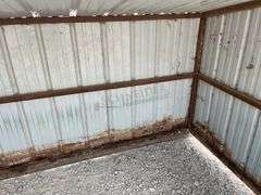 6'x8' steel skid mounted livestock shelter