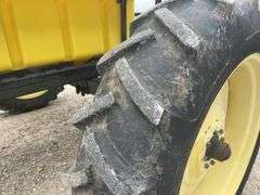 B&B 1,000 gallon pull type sprayer