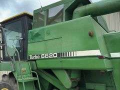 John Deere 6620 Turbo combine