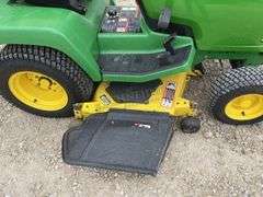 John Deere 335 riding mower
