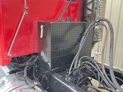 2007 Kenworth T800 tandem axle truck tractor