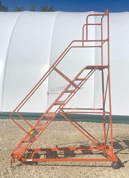 Louisville 78" rolling steel utility stairs