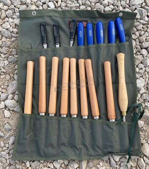 Grizzly G1067Z wood lathe, from the estate of Dr. Ken Buchmann