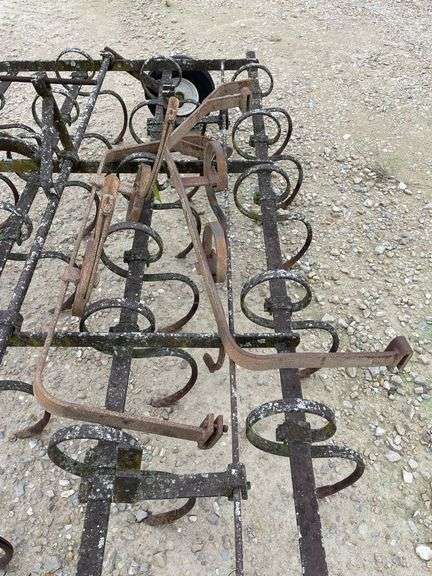 9' 3-point spring tooth cultivator - Schneider Auctioneers LLC