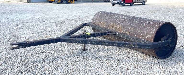 Crane Can HD 9'3" pull type steel roller, from the estate of Dr. Ken Buchmann