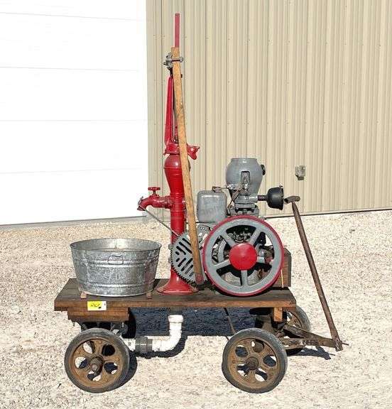 Monitor 1 1/4 hp stationary engine w/ water pump & cart